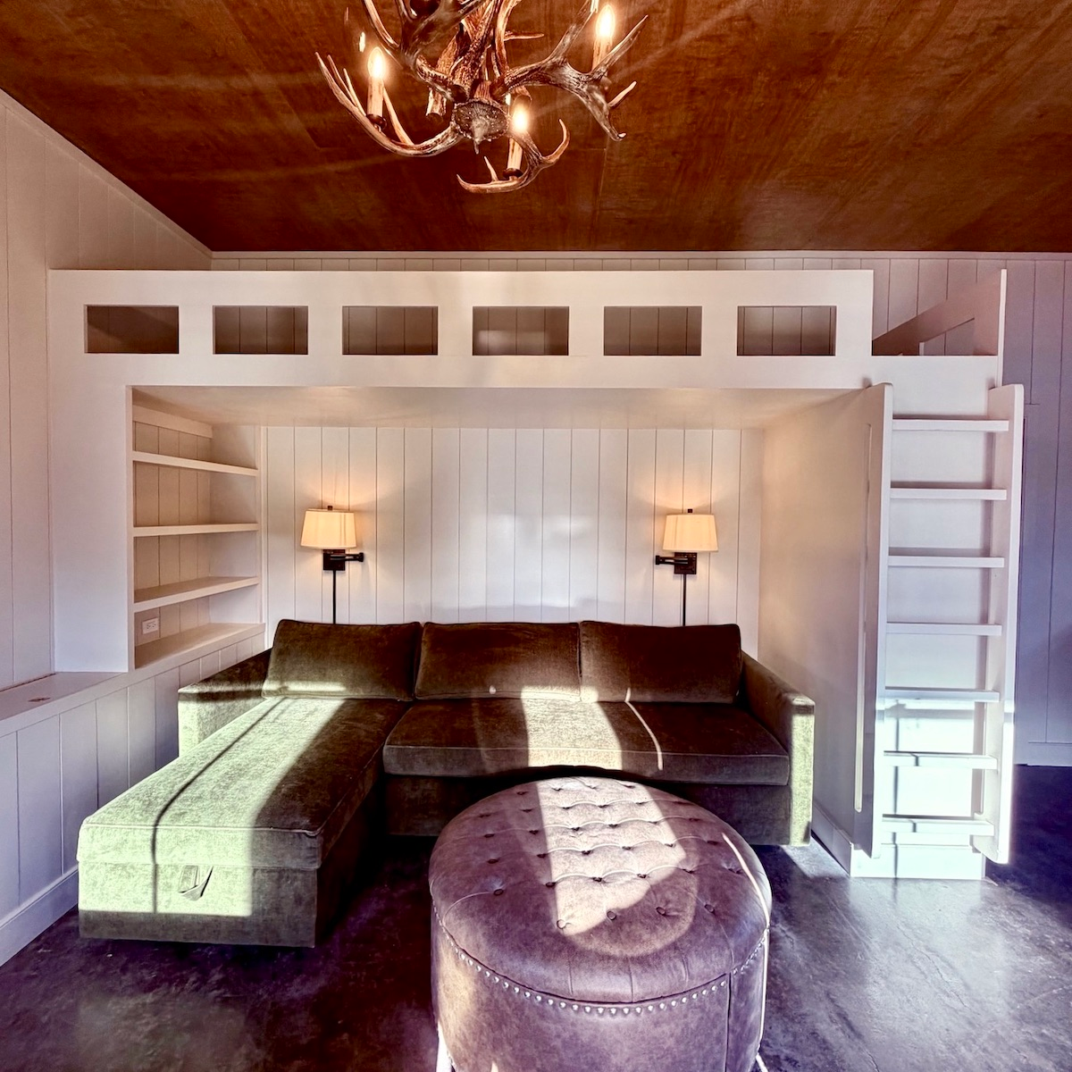 Luxurious Loft Elementum Builds